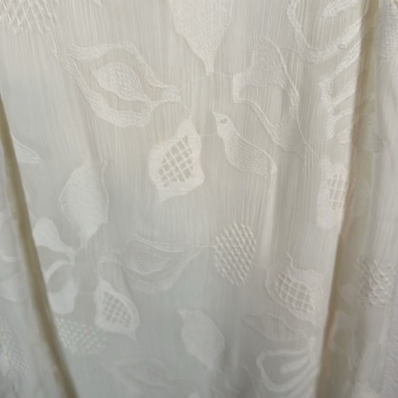 Max Studio Specialty Ivory Embroidered Shift Dress Size Medium - Picture 3 of 8